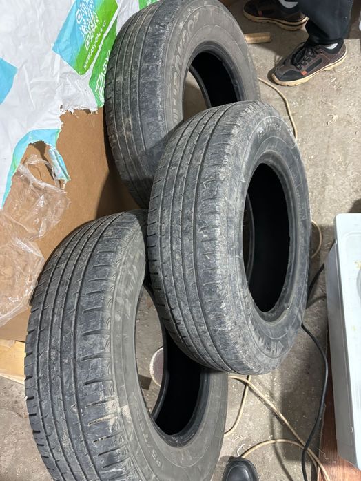 Продам шины летние