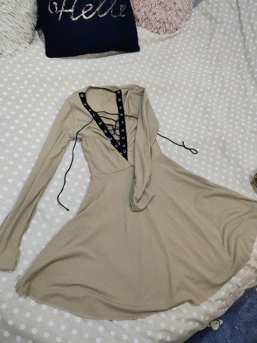 Красива дамска рокля