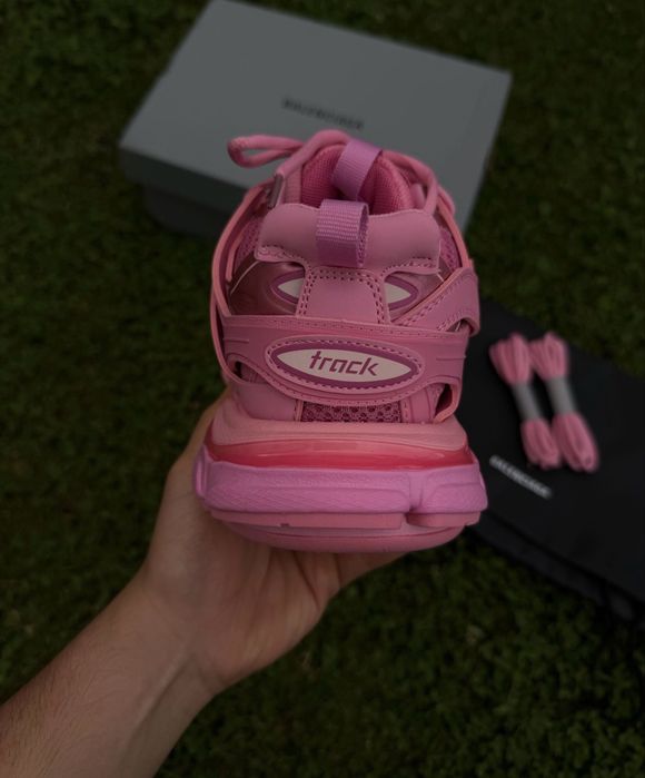 Balenciaga Track Roz