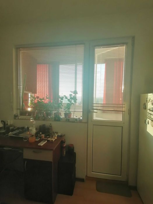 Вътрешни ролетни щори