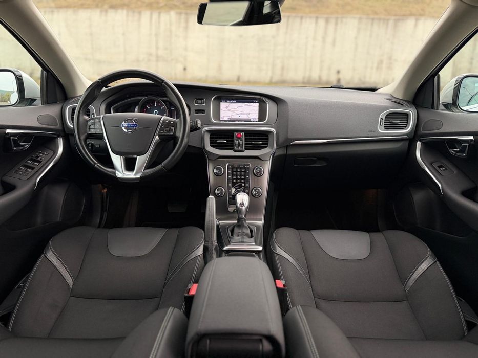 Volvo v40, 2.0 diesel, AUTOMAT, 5 cilindrii, euro5