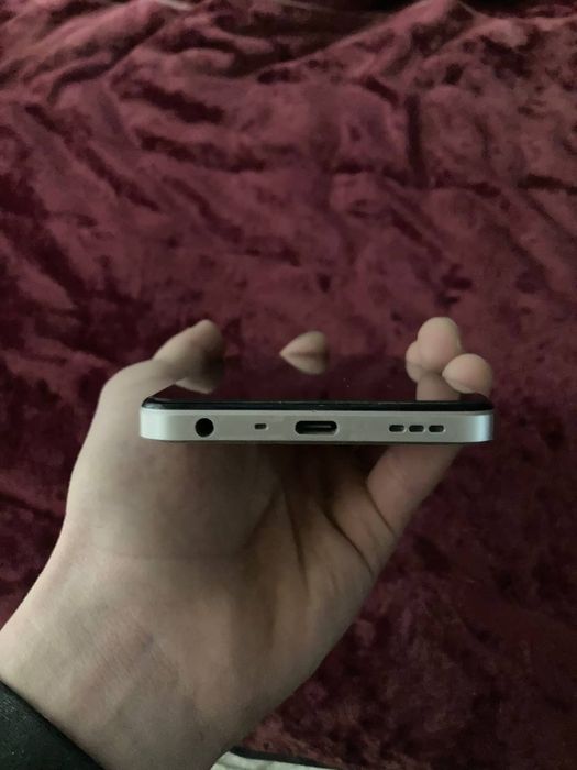 Oppo a 77s holati ideal kar dok full