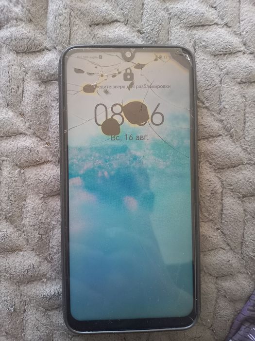 Хуавей Y7 2019 года срочно продам