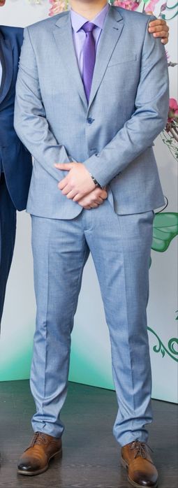 Продам костюм на высокий рост