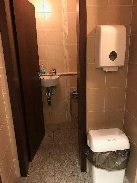 Дава се под наем Офис в Бургас, Център - 96 кв.м за 495 € - Снимка #6