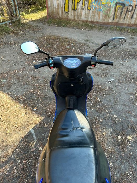 Продам скутер 80 кубов