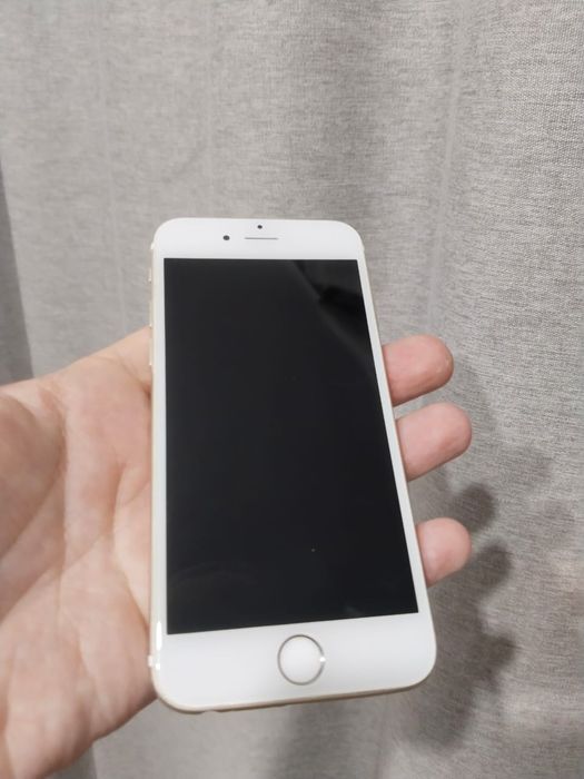 Продам айфон 6s всё родное