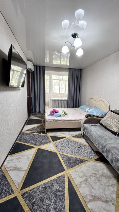 Чистая однушка посуточно