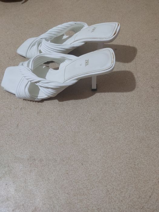 Продам сандалики качество отличное!!
