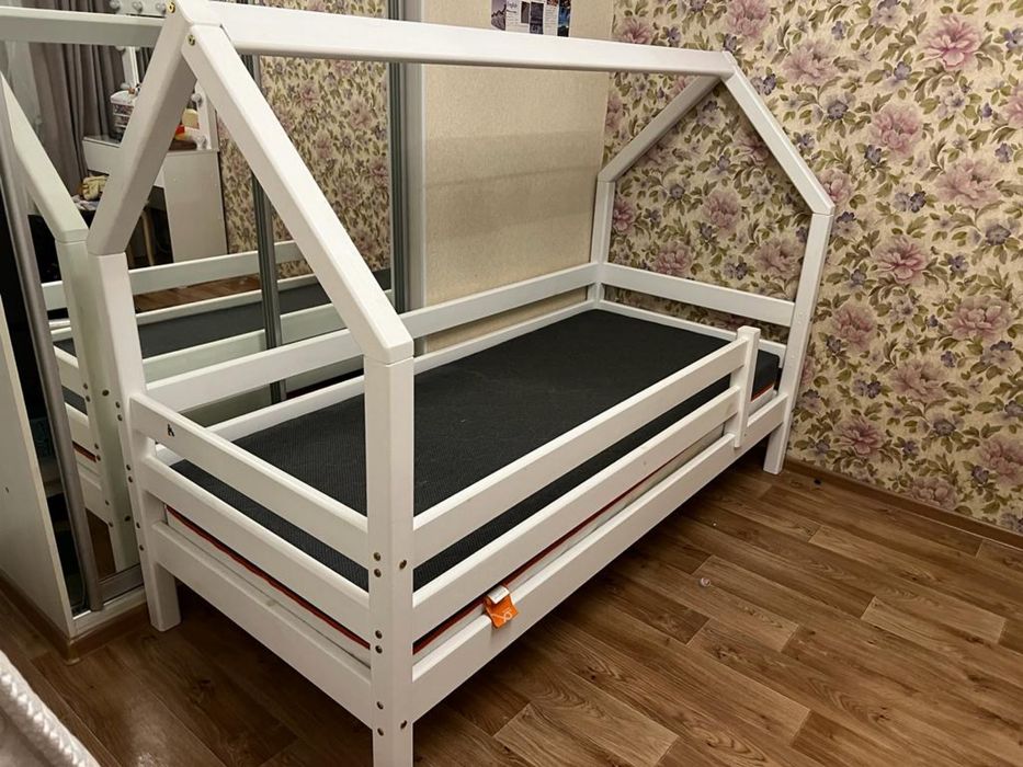 Детская кровать Соня (Россия)