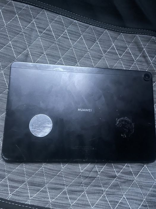 Huawei mate pad zapchastga sotiladi