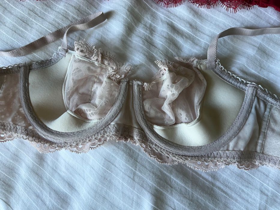 Автентични сутиени Victoria’s Secrets