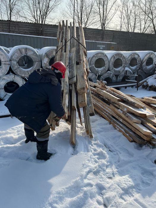 Продаем строительный лес  брус  доски