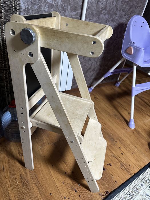 Балшня помощника с доской для рисования