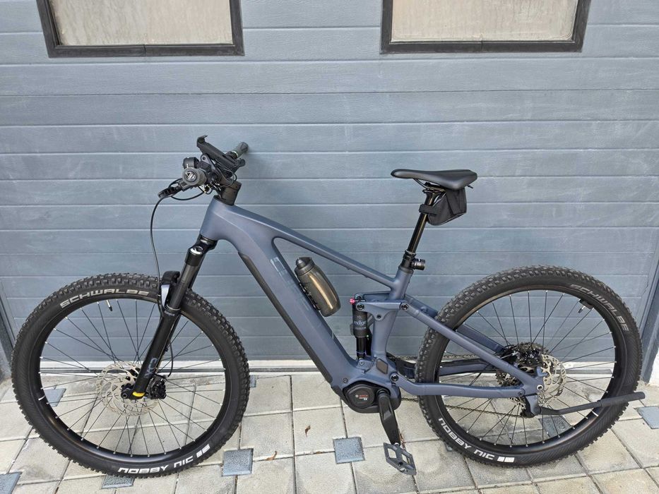 Bicicleta electrica e bike CUBE 120nm Bosch smart system full suspension 2026 -32 km/h