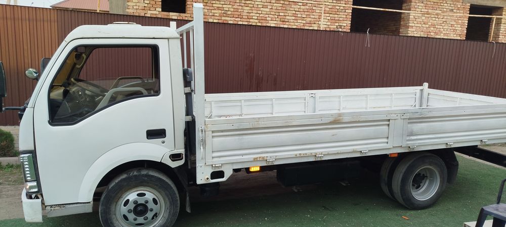 JBC грузовой автомобиль