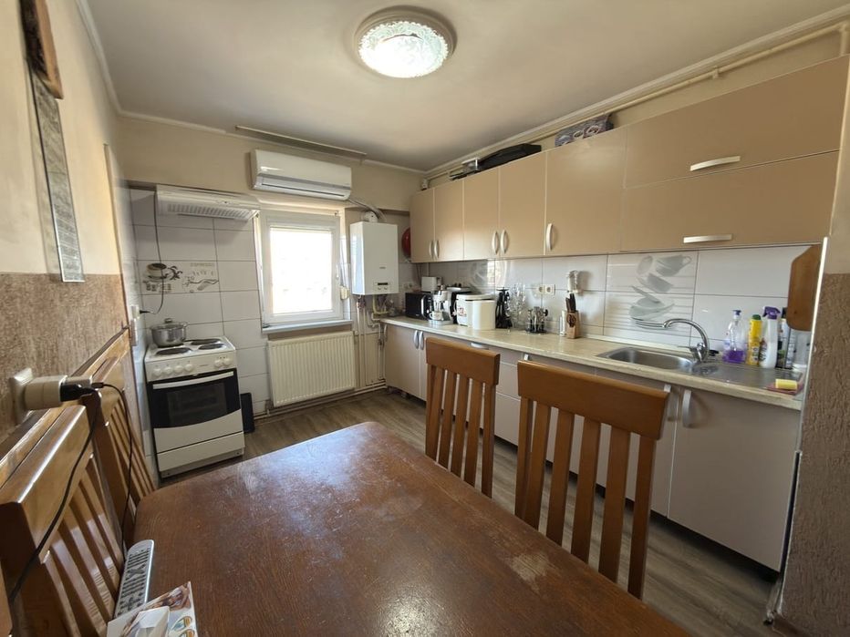 Apartament 3 camere