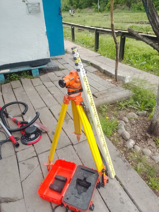 Оптический Нивелир