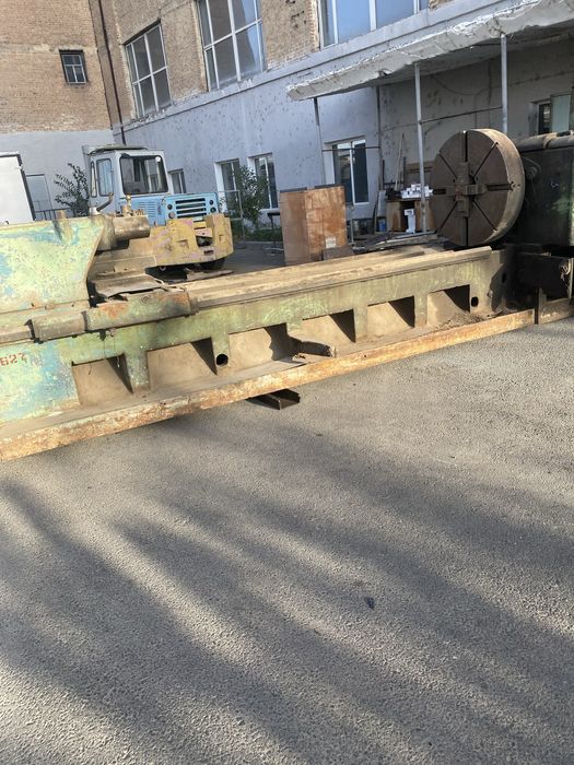 Продам токарный станок 1м65 ( дип-500) рмц 3000
