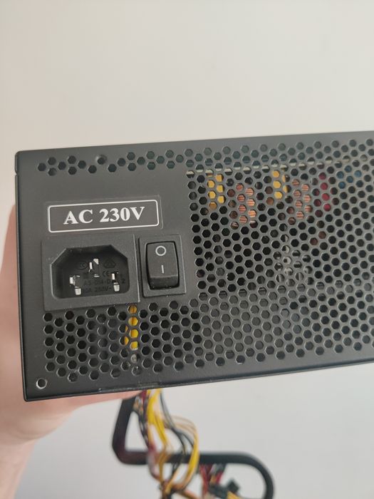 Sursă 1st player de 500 W