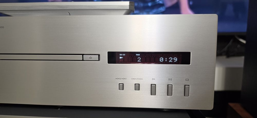 SACD Cd player Yamaha CD-S2000 balansate XLR 15 kg la cutie Super Audio Cd Player