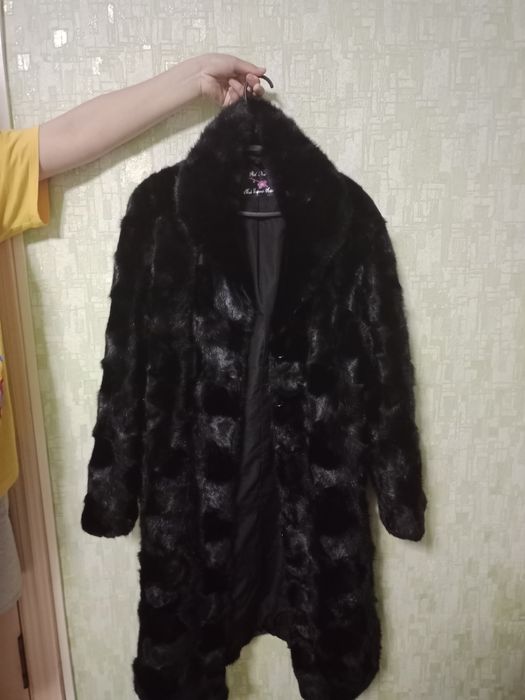продаю шубу норковую