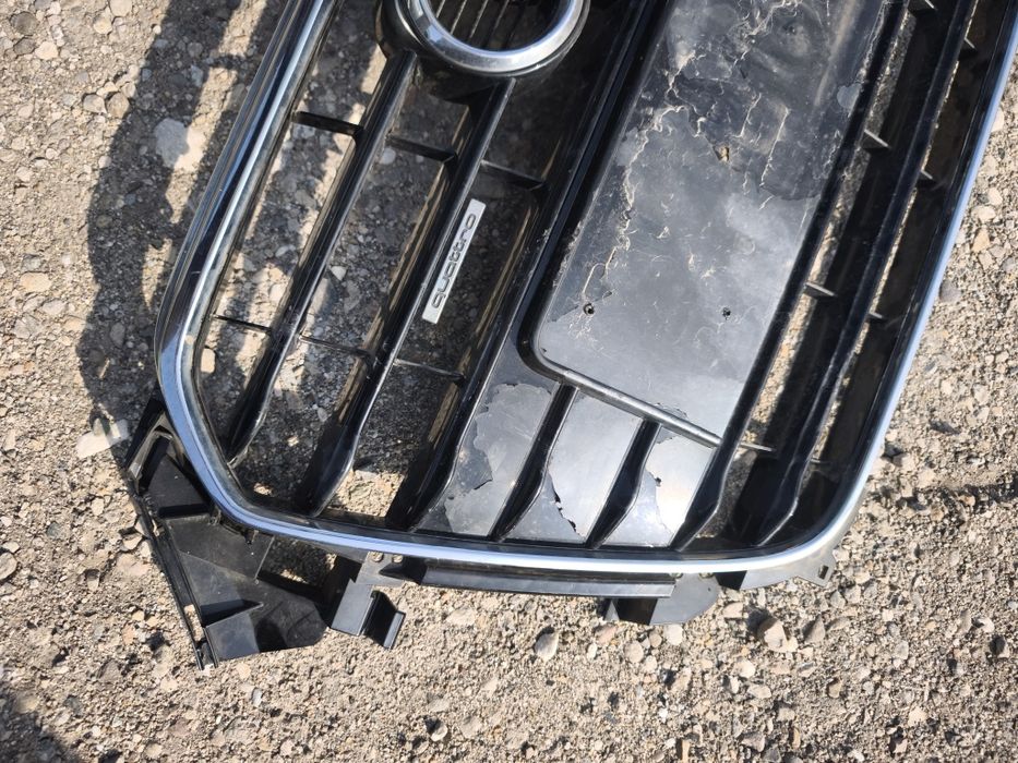 Оригинална решетка Ауди А4 б 8.5