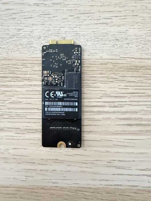 SSD - Samsung MZ-DPC2560/0A2, 256GB MLC SATA For Apple MacBook Pro