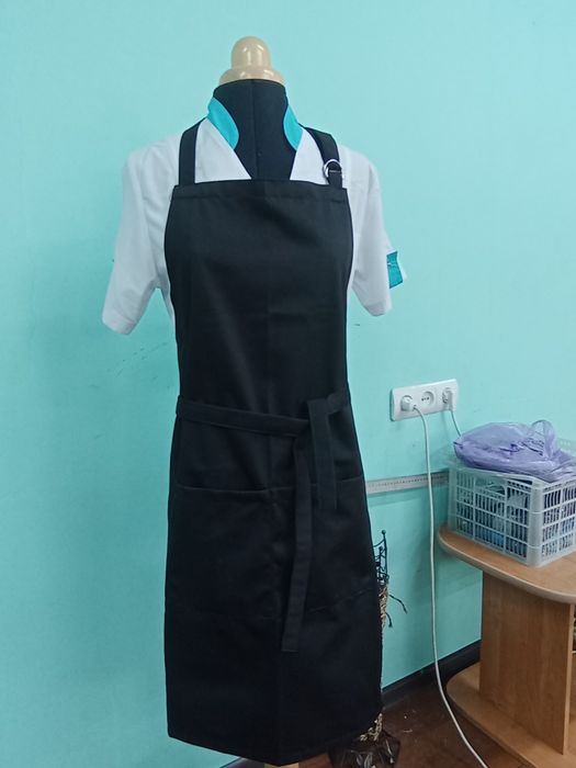 Фартуки  с нагрудником