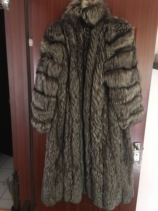 Haina din piele naturala de vulpe