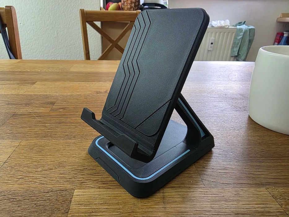 Стойка за Телефон с футуристичен дизайн (3D принт)