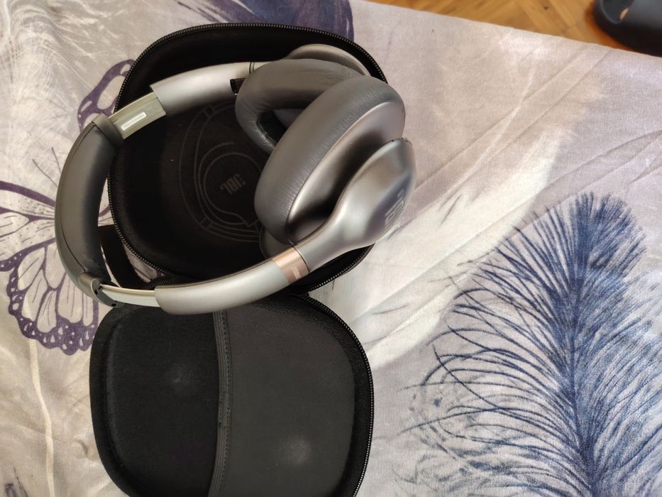 Vând/schimb căști Jbl Everest Elite 750 Nc noi