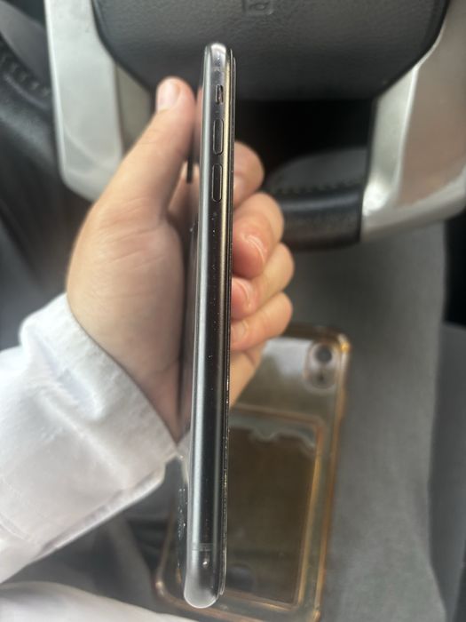 Iphone XR 128g продам