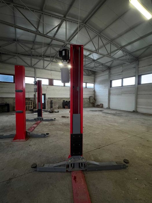 Elevator auto 2 coloane – 3.5 tone