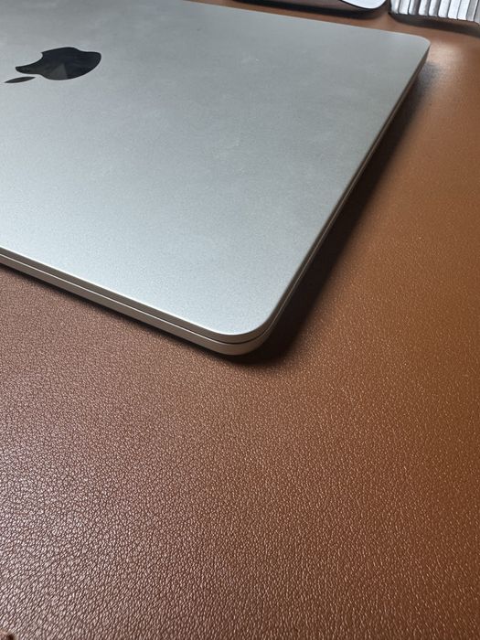 MacBook air m4 512Gb