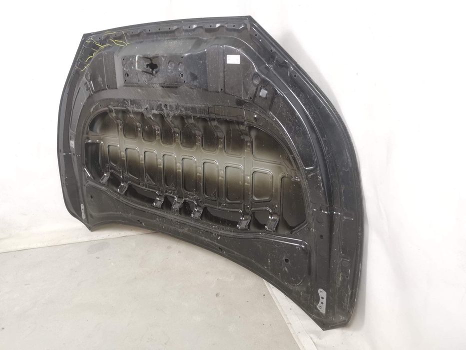 Тойота Корола Крос / Toyota Corolla Cross Оригинален капак на мотора в