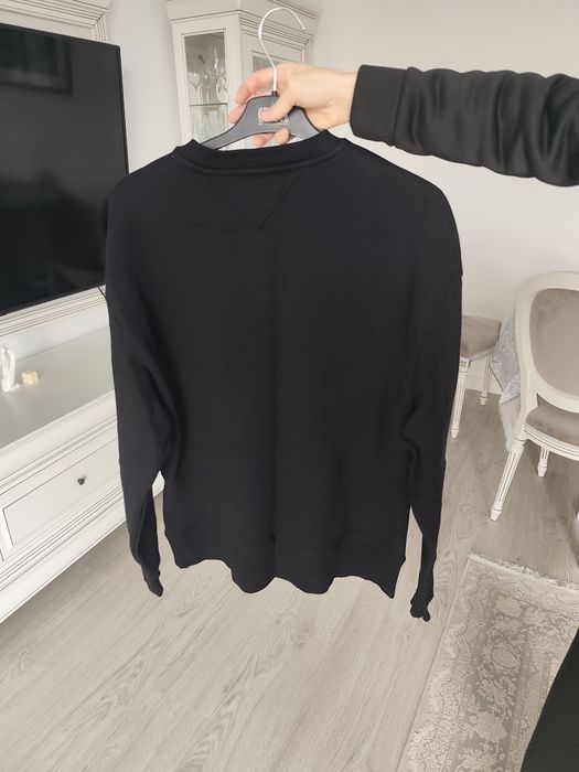 Vând bluza originala  Tommy Hilfiger Jeans