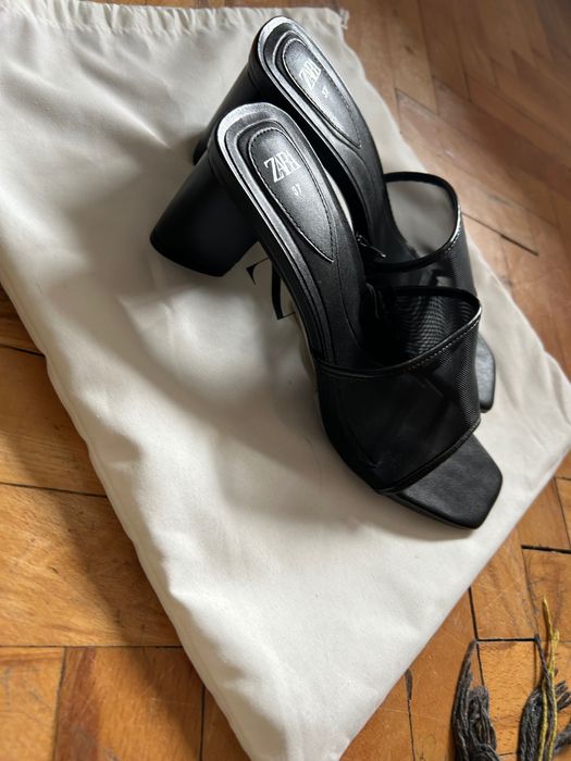 Чисто нови сандали Зара/Zara