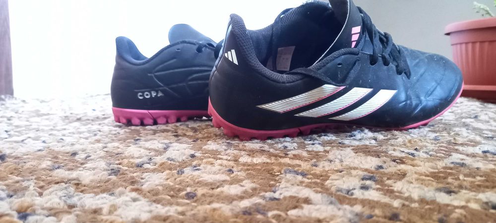 Стоножки Adidas Predator Black and Pink