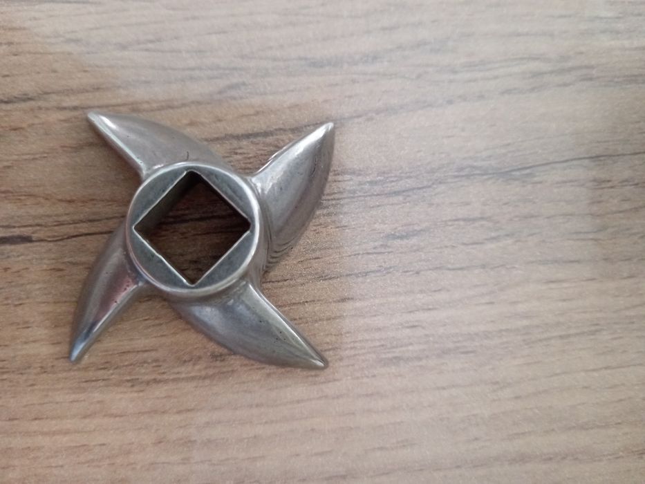 Нож для мясорубки новый