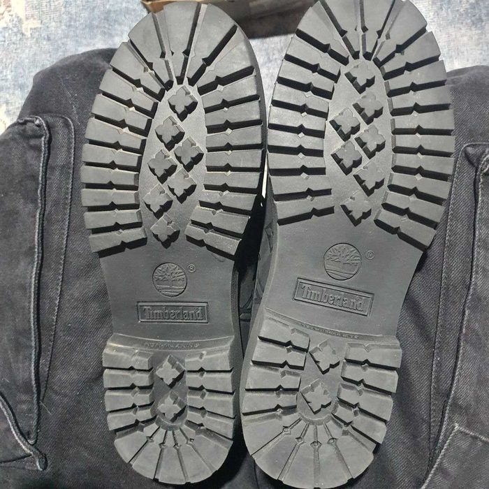 louis vuitton x timberland black