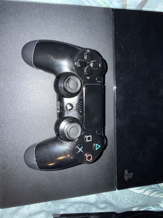 Vand PS4/500gb.