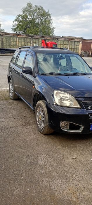 Vând SUV DR5 Toyota