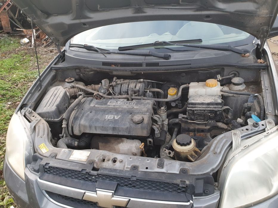 Шевролет Авео 1.4 на части