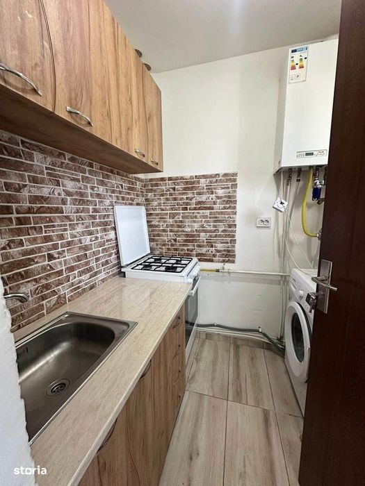 De inchiriat apartament  2 camere,mobilat si utilat,Pret 1100lei/luna