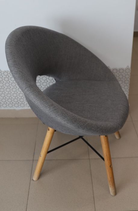 Продавам бюро ALEX /2бр./