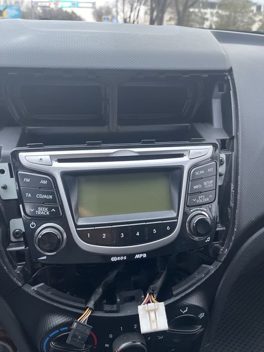 магнитофон оригинал хундай акцент