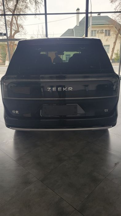 Zeekr 9X ultra фулл 55 kw.Натариусга тайёр.Номер такилган.