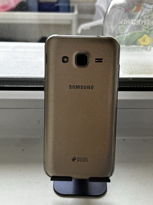Обменяю или продаю samsung j2 duos