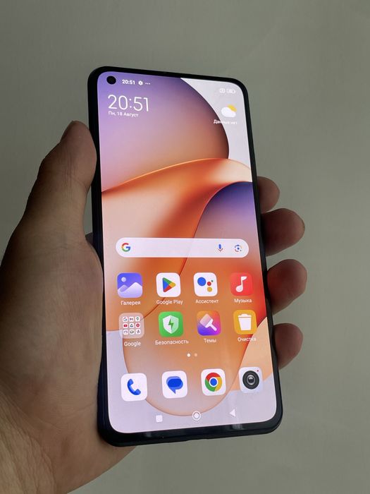 Xiaomi mi 11 lite 5g ne 128 гб в отличном состоянии с коробкой
